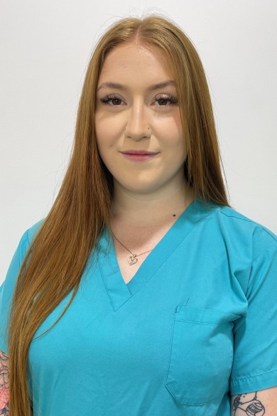 elisha kilanski, dental nurse and receptionist